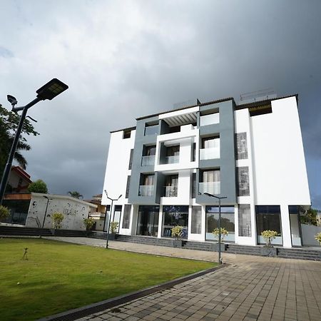 Hotel Ciesta Treeo Lonavla Zewnętrze zdjęcie