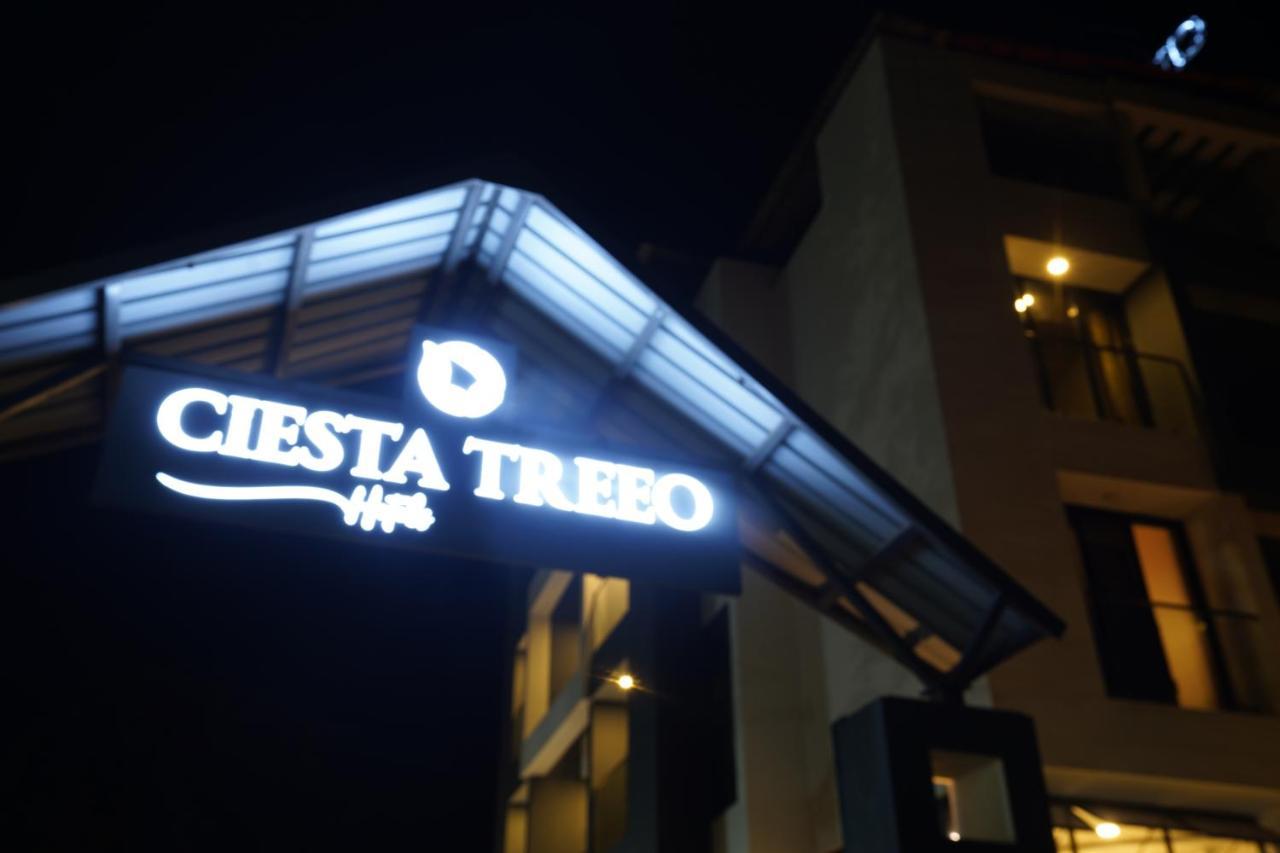 Hotel Ciesta Treeo Lonavla Zewnętrze zdjęcie